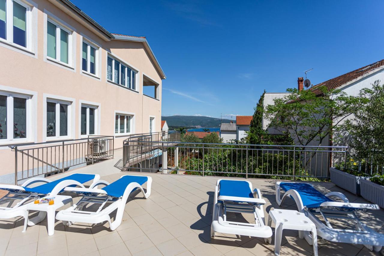 Apartments Villa Ana Krk Town Exteriér fotografie